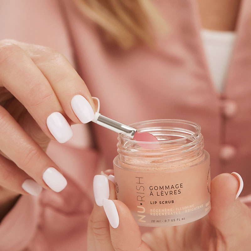 How to use a lip scrub? | Natural cosmetic care - NU•RISH