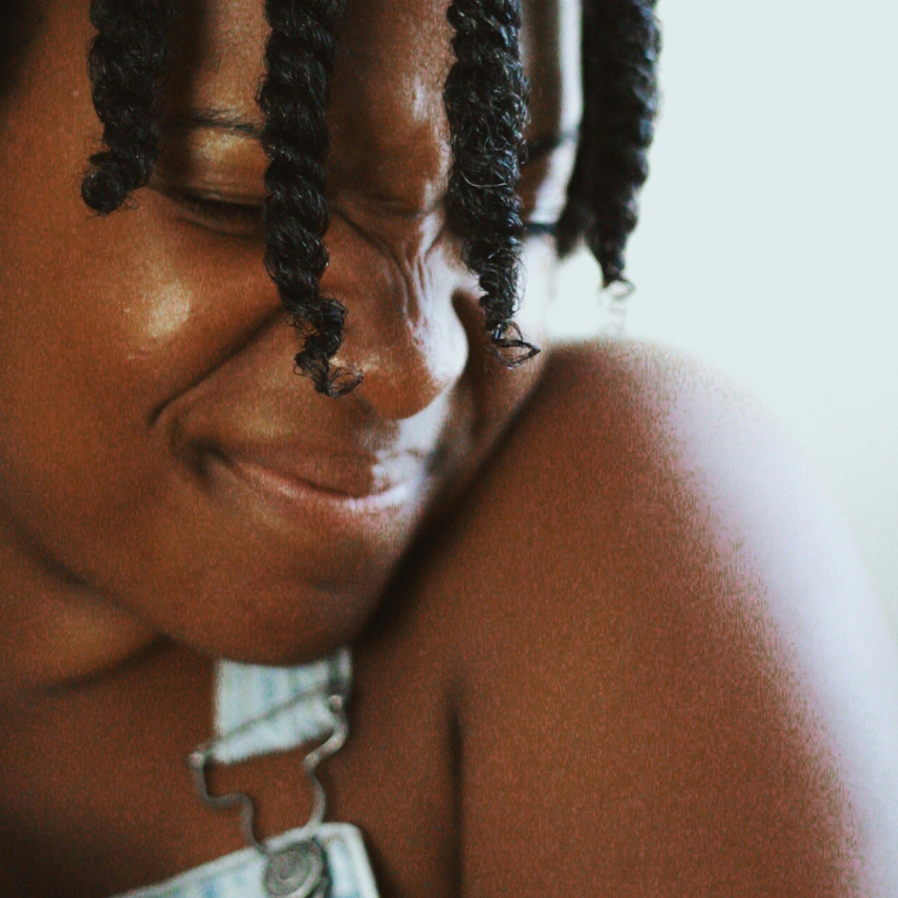 Photo Photo rapprochée, peau de Leighann Blackwood sur Unsplash